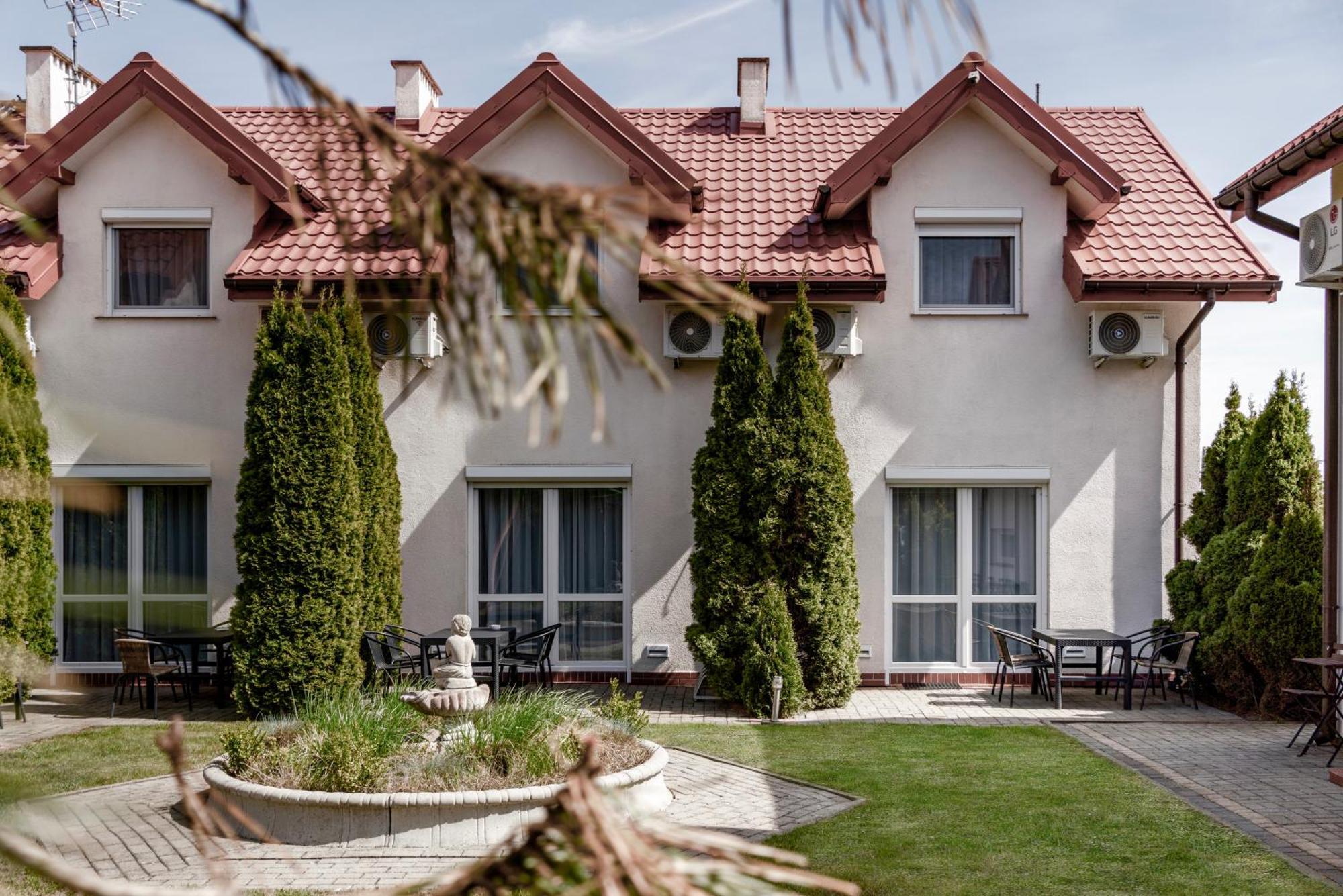 Villa Gravaldi รอวี ภายนอก รูปภาพ